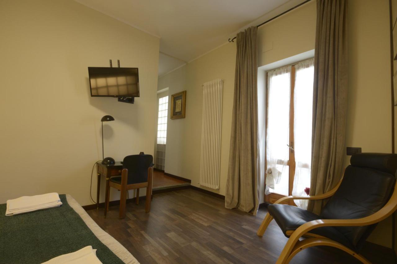 Villa Marisa Павия Экстерьер фото